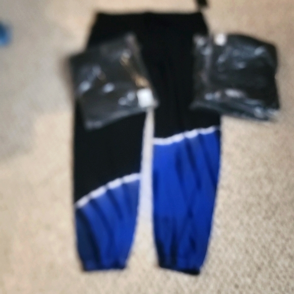 Knit lounge joggers New - Picture 3 of 4